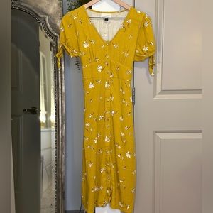 Universal Thread Mustard Yellow Linen Dress with front buttons and sleeve ties